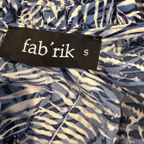 Fab'rik Tiered Mini Dress Blue Tropical Palm Leaf Print Elastic Waist Size Small - Picture 5 of 10